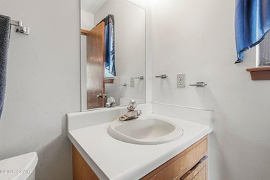 Home built in 1987 featuring 3 bedrooms and 2 bathrooms. This - photo 18