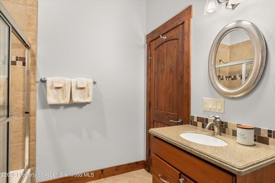 Wonderfully quiet home on the 6th fairway in River Valley Ranch - photo 19