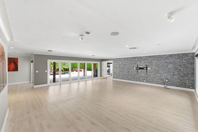 Exceptional waterfront opportunity in the prestigious Landings - photo 9