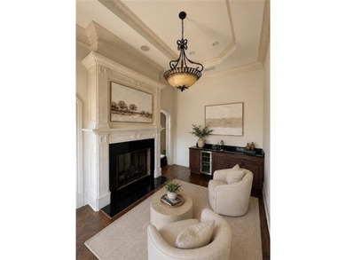 Exquisite Executive Estate with Golf Course Views in The Manor - photo 22