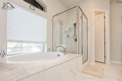 Home is priced below CAD value. Beautiful three bedroom, 2 bath - photo 31