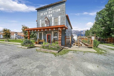 The Bear Bottom Inn is a fully equipped restaurant bar with - photo 34