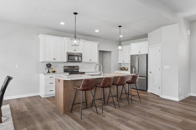 Impressive ranch! As you enter the open-concept design welcomes - photo 5