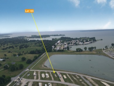 Waterfront 3,311sq ft in Peninsula Point - photo 16