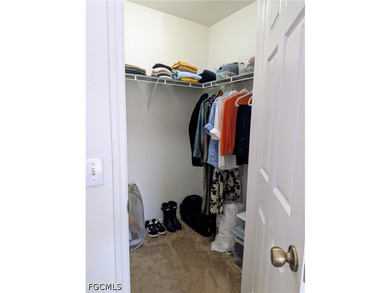 Welcome to 9025 Colby Drive, Investor special!This 1BR/1BA condo - photo 8