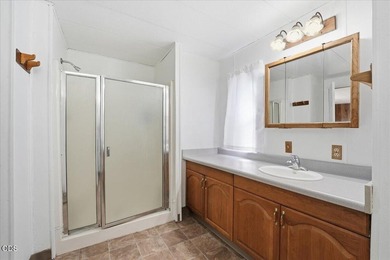 Escape to your own private Central Oregon retreat! Nestled on 4 - photo 11