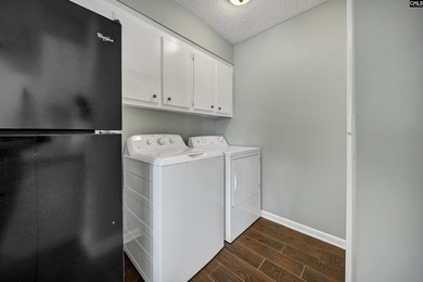 Priced to sell! Waterfront condo on Lake Murray with panoramic - photo 10
