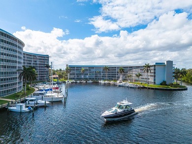 One of the finest three-bedroom waterfront residences in - photo 31