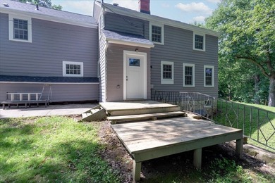 Grand Two-Story Home in Desirable Oakwood Heights! Welcome home - photo 44