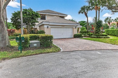 (private lake, pond, creek) Home Active Under Con in Plantation Florida