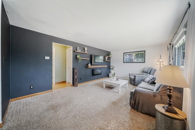 charming 3 bedroom 2 bath ranch home centrally located to school - photo 6
