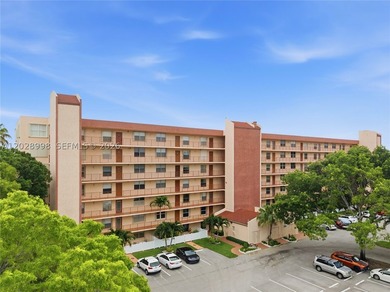 Huntington Lakes Condo For Sale in Delray Beach Florida