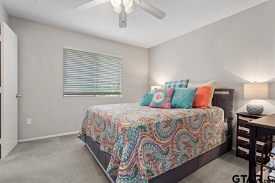 Beautiful Lakefront Home in the Gated Hideaway Lake Community - photo 11