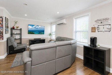 Welcome to this beautifully renovated single-family detached - photo 11