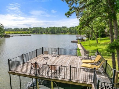 Beautiful Lakefront Home in the Gated Hideaway Lake Community - photo 18