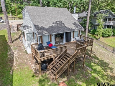 Beautiful Lakefront Home in the Gated Hideaway Lake Community - photo 20