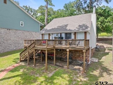 Beautiful Lakefront Home in the Gated Hideaway Lake Community - photo 21