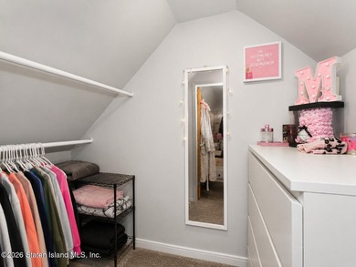 Welcome to this beautifully renovated single-family detached - photo 21