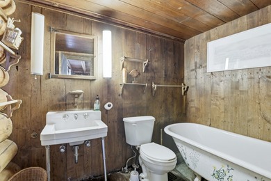Welcome to The Cannon River Ranch, this iconic Lodge was built - photo 22