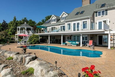 At the private, resort-style estate known as Scallop Bay - photo 10