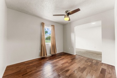 Discover the perfect blend of space, comfort, and lake living in - photo 10