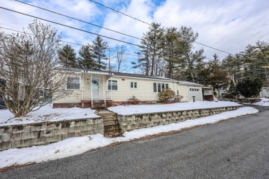 Lake Home Sale Pending in Manchester, New Hampshire