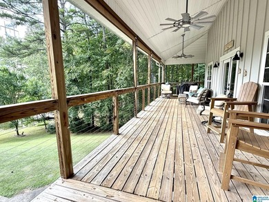 Beautiful spacious home with no steps to the water! This - photo 6