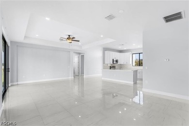 Experience a touch of modern luxury in this 2024-built residence - photo 8