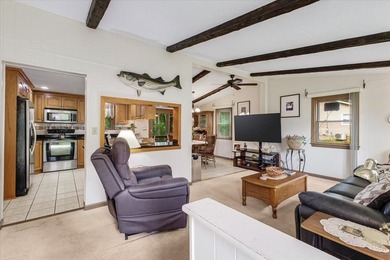 A gently sloping lot, exceptional water depth, and just minutes - photo 10