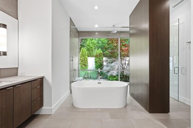 An extraordinary one-level estate in the prestigious gated - photo 32