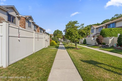 Four Brothers Opportunity! This beautiful 3-bedroom, 2-bath - photo 35