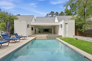 An extraordinary one-level estate in the prestigious gated - photo 46