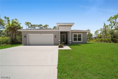 Brand-new construction featuring 3 bedrooms, 2 bathrooms, and 1 - photo 1