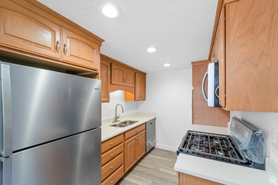 Great Salt Lake Townhome/Townhouse For Sale in Millcreek Utah