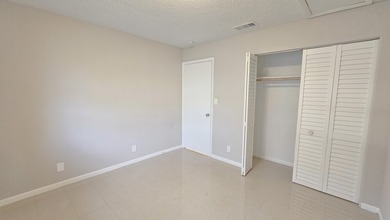 Investor-Friendly Lakefront Opportunity With No Rental - photo 10