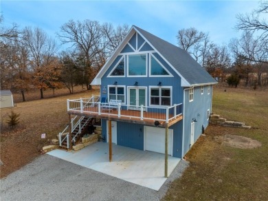 Lake Home For Sale in Gallatin, Missouri