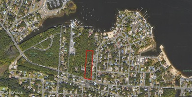 (private lake, pond, coastal) Home For Sale in Bayville New Jersey