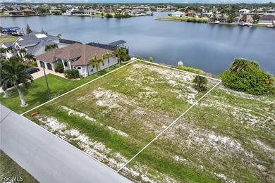 Create the waterfront home you've always envisioned on this - photo 2