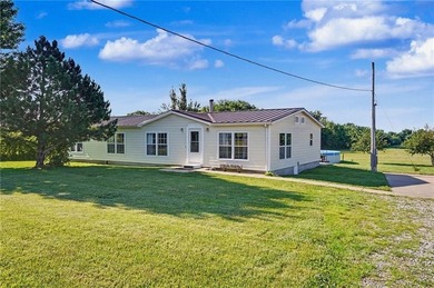 Escape to your own private countryside retreat with this 3 - photo 1