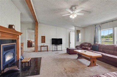 Escape to your own private countryside retreat with this 3 - photo 6