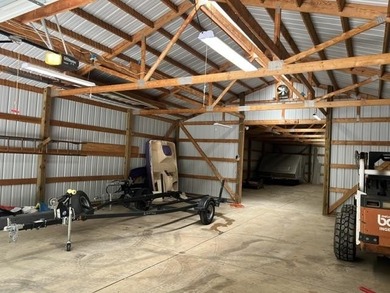 Rare opportunity to get over 600 ft of water frontage and 8 .5 - photo 10
