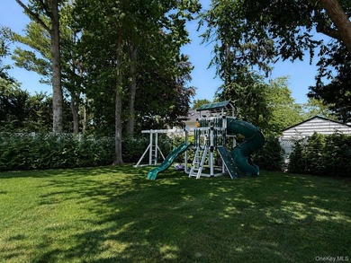 Welcome to this exceptional contemporary residence featuring 6 - photo 46
