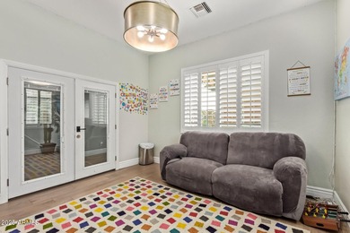 Your dream home is here! This fully upgraded 6-bedroom beauty - photo 31