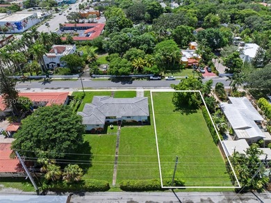 Unique multi-use property offering exceptional residential - photo 12