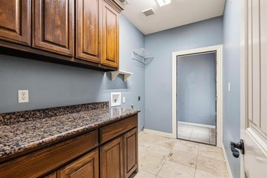 Lake Texoma living begins here in Tanglewood. Ideally located - photo 27