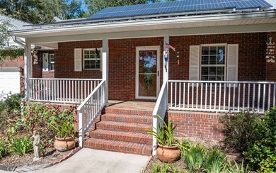 (private lake, pond, creek) Home For Sale in Live Oak Florida