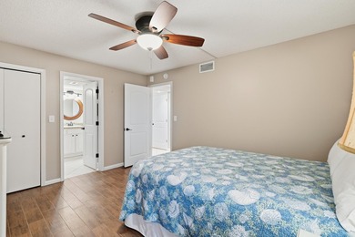 Welcome to Edgewater 212, a beautifully renovated and highly - photo 32