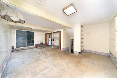 Large home with old charm and ocean views. A multi level home is - photo 3