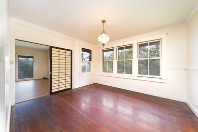 Large home with old charm and ocean views. A multi level home is - photo 8