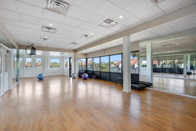 Welcome to Edgewater 212, a beautifully renovated and highly - photo 55